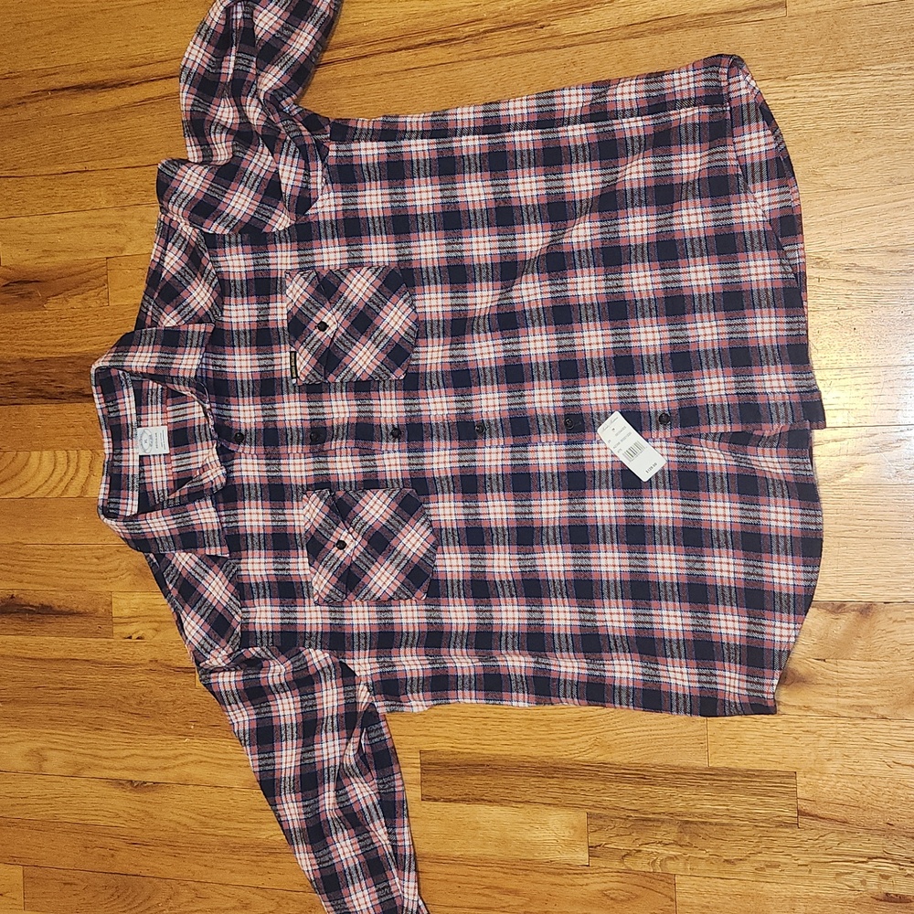 Brooks Brothers XL plaid flannel work shirt with two button pockets. 100% cotton